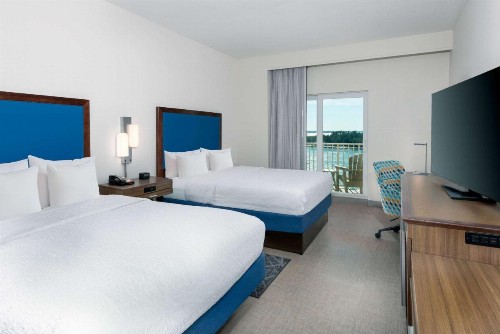 Hampton Inn and Suites Clearwater Beach - image 19