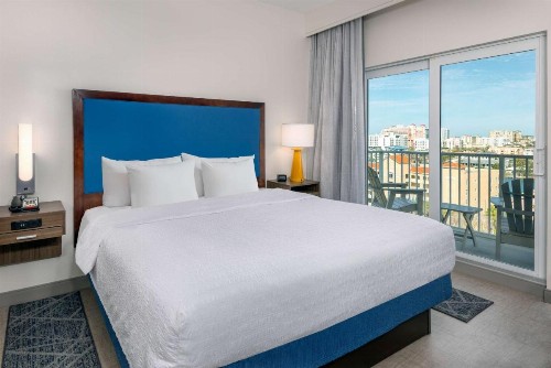 Hampton Inn and Suites Clearwater Beach - image 36