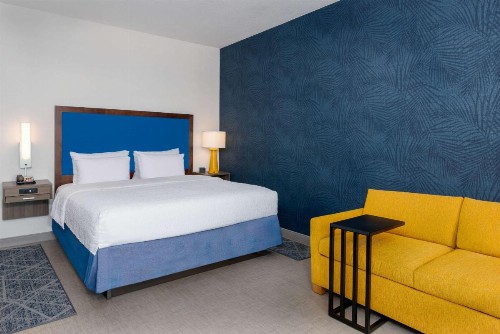 Hampton Inn and Suites Clearwater Beach - image 46