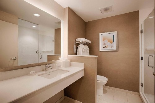 Fairfield Inn & Suites by Marriott Clearwater Beach - image 18