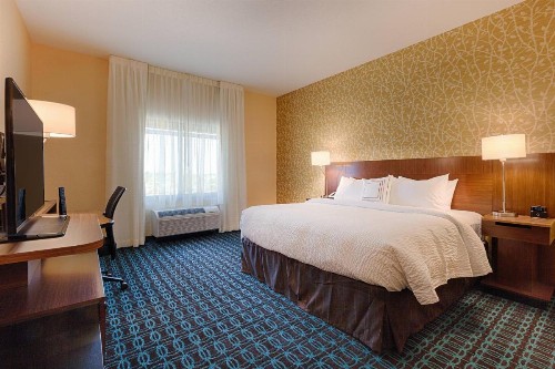 Fairfield Inn & Suites by Marriott Clearwater Beach - image 19