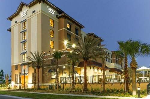Fairfield Inn & Suites by Marriott Clearwater Beach - image 3