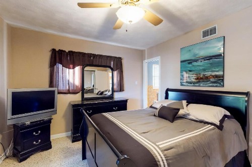 Beach House of IRB - image 9