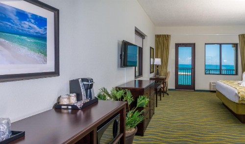 Edge Hotel Clearwater Beach - image 22