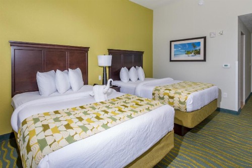 Edge Hotel Clearwater Beach - image 24