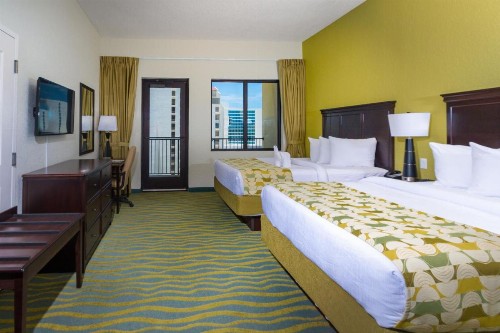 Edge Hotel Clearwater Beach - image 26