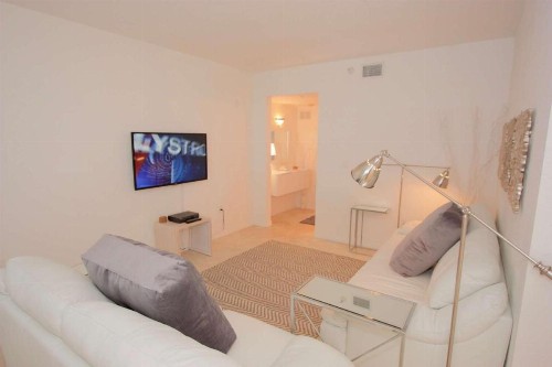 605 Dockside - image 10