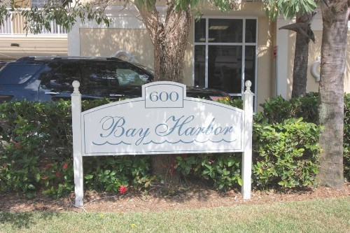 404 Bay Harbor - image 34