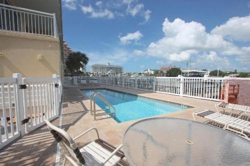 404 Bay Harbor - image 46