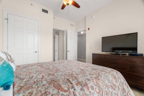 404 Bay Harbor - image 47