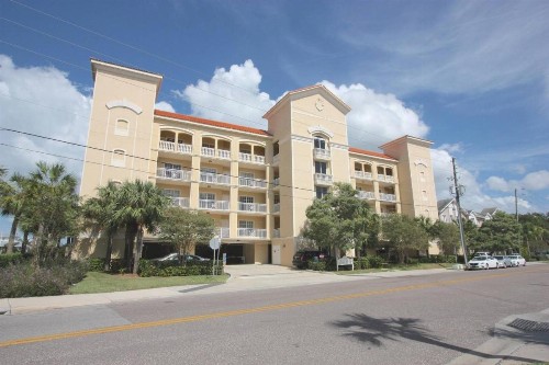 404 Bay Harbor - image 4