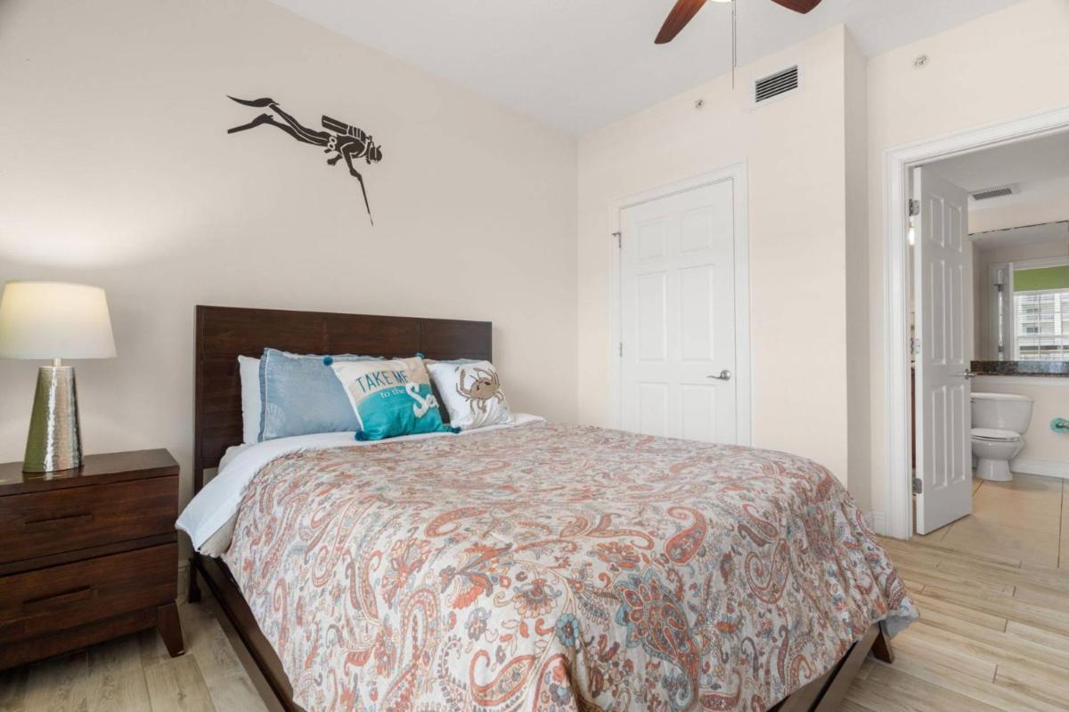 404 Bay Harbor - image 7