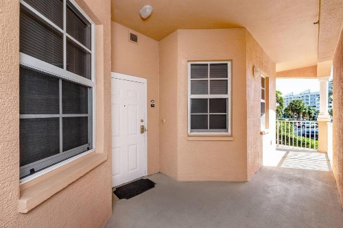 200 Harborview Grande - image 21