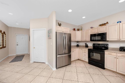 200 Harborview Grande - image 25