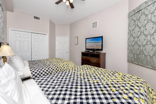 200 Harborview Grande - image 29