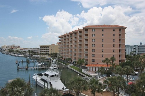 200 Harborview Grande - image 44