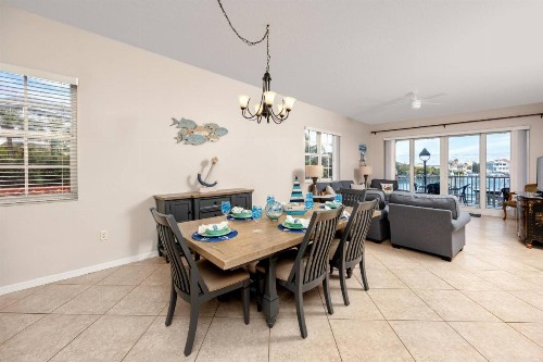 200 Harborview Grande - image 47