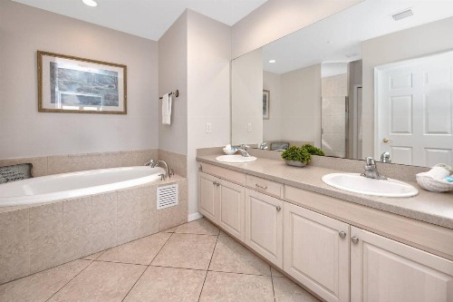 200 Harborview Grande - image 5