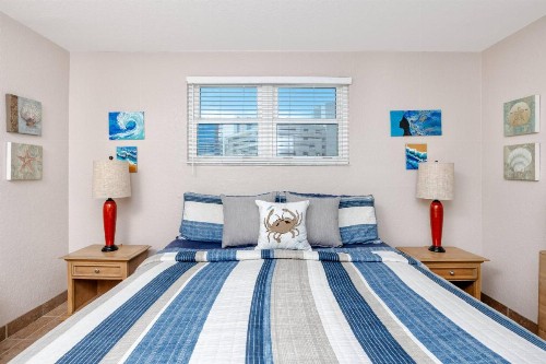 406 Dockside - image 26