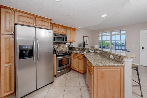 406 Dockside - image 37