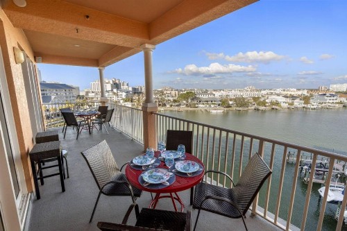 603 Harborview Grande - image 2