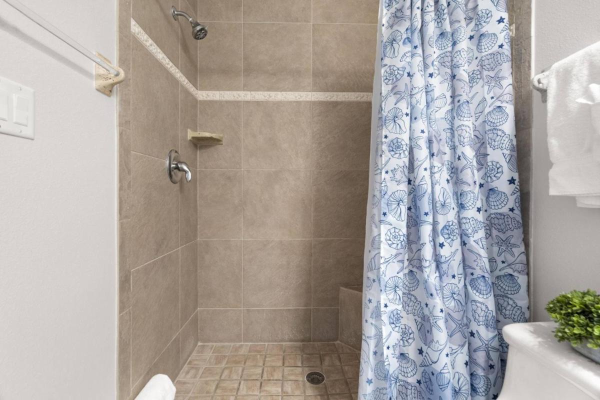 603 Harborview Grande - image 7