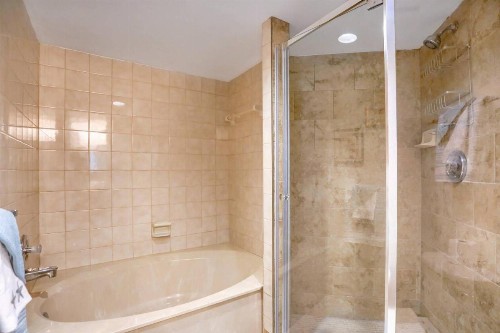 12B Crescent Beach Club - image 22