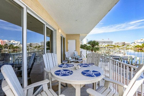 204 Bay Harbor - image 28