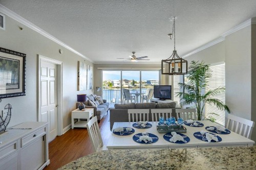 204 Bay Harbor - image 29