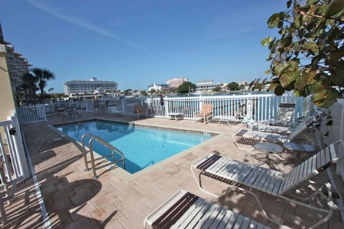 204 Bay Harbor - image 34