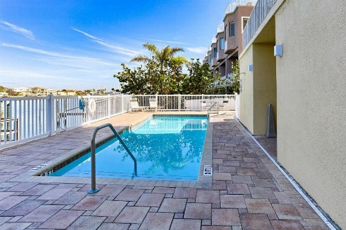 204 Bay Harbor