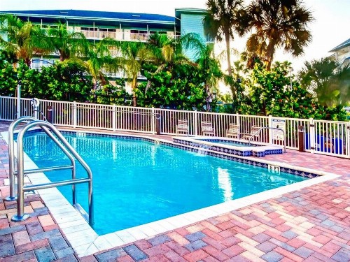 Harborview Grande 700 Waterfront Condo - image 12