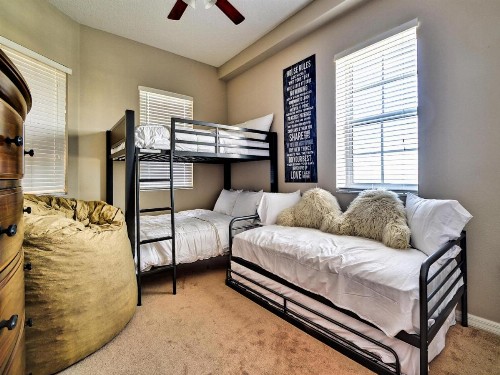 Harborview Grande 700 Waterfront Condo - image 9