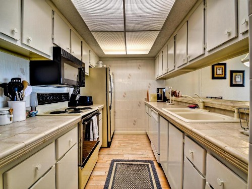 440 West Condos 308S - image 11