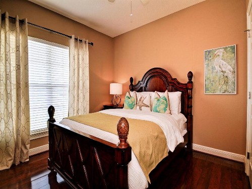 Bay Harbor 302 - image 12
