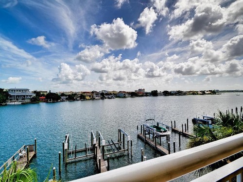 Bay Harbor 302 - image 5