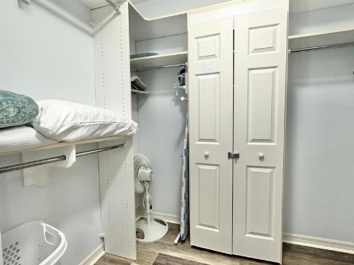 Harborview Grande 406 - image 15