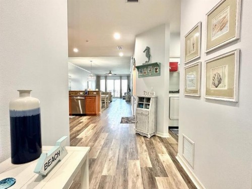 Harborview Grande 406 - image 3