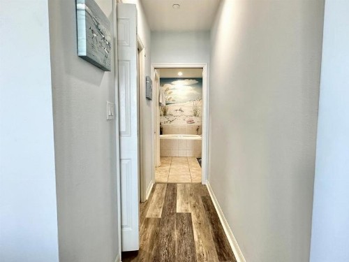 Harborview Grande 406 - image 35