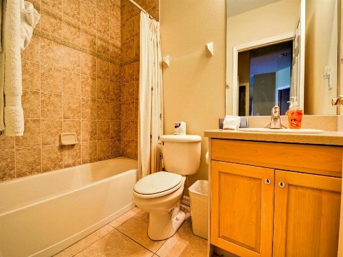 Harborview Grande 604 - image 14