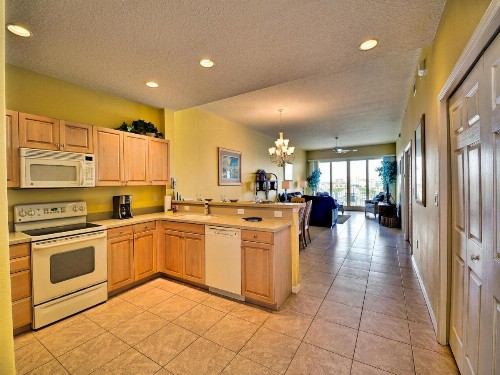 Harborview Grande 604 - image 21