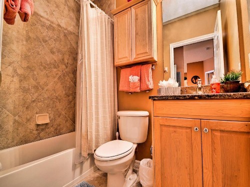 Harborview Grande 701 - image 22