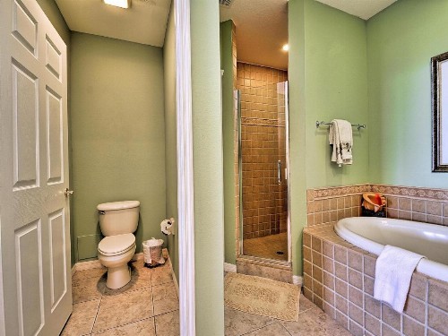 Harborview Grande 705 - image 31