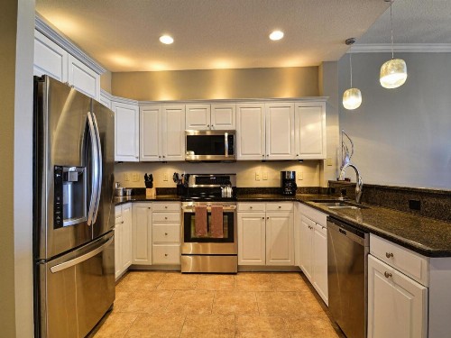 Harborview Grande 802 - image 10