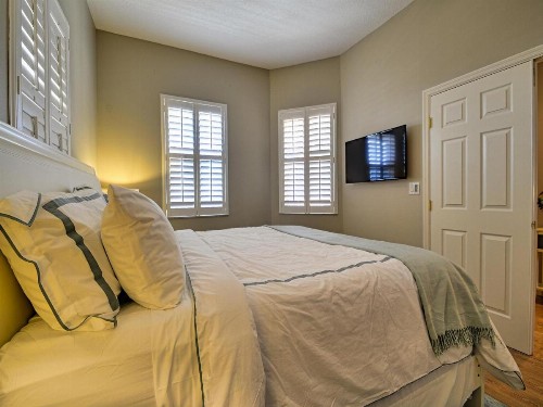 Harborview Grande 802 - image 17