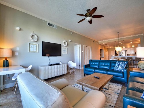 Harborview Grande 802 - image 22