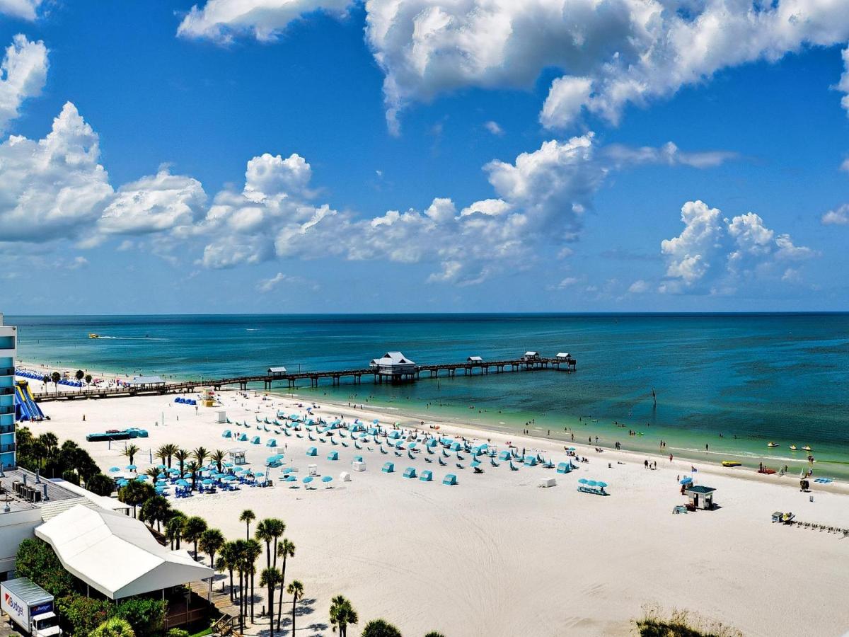 Mandalay Beach Club 1003 - image 2