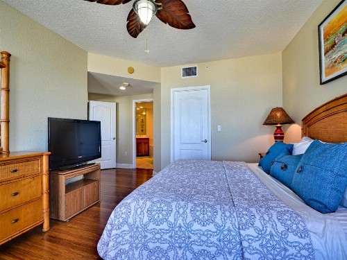Mandalay Beach Club 603 - image 12