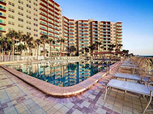 Regatta Beach Club C713 - image 15