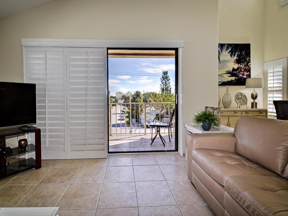 Villas of Clearwater Beach 8B - image 6